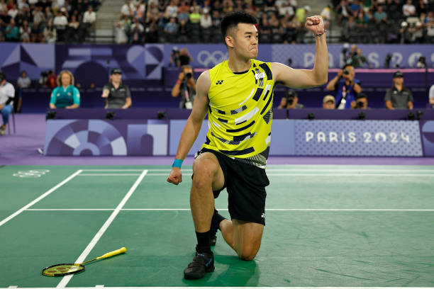 威臣VS其他品牌：中端羽毛球拍性能对比榜单