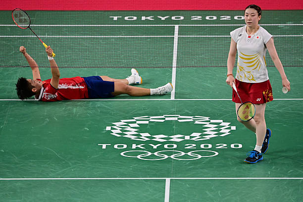 羽毛球拍Strike：如何选择最适合你的进攻利器