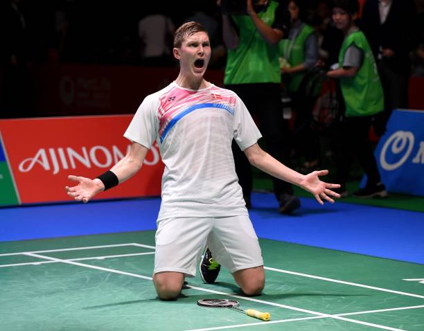 如何用简笔画让羽毛球看起来更立体?