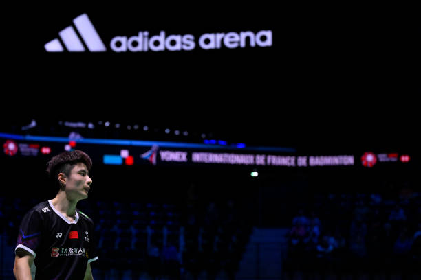 羽毛球器材相关术语：球拍、球线与穿线知识