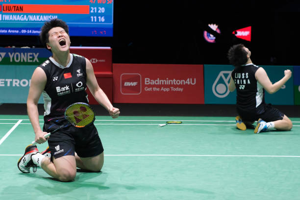 石宇奇穿军装训练？视频流出引发网友猜测