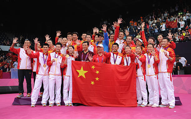 进攻VS防守：十大名牌羽毛球拍类型及适用打法分析