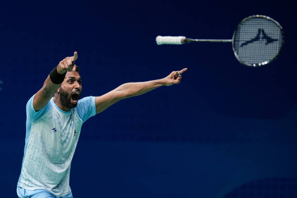 羽毛球单打21分制规则：如何赢得比赛？