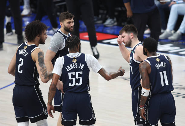 齐达内与数字5的不解之缘：从球衣到篮球鞋