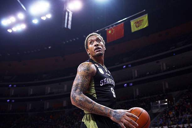 经典再现：探索美国80年代篮球鞋品牌的传奇故事