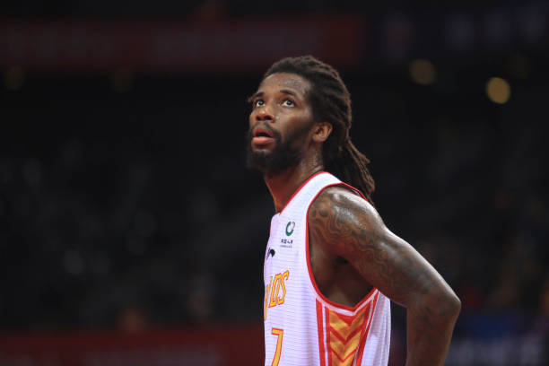 电脑上看NBA不再卡顿：5款高效直播软件评测