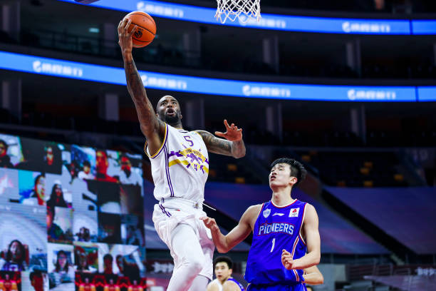 篮球初学者指南:如何选择适合自己的后卫号码