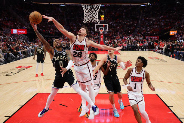 篮球过人技巧实战演练：提升你的突破能力