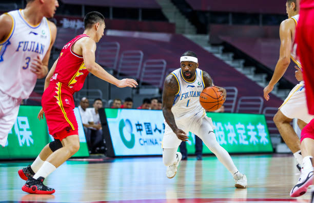 哈登生涯50大经典时刻,11分钟让你见证他的传奇之路!