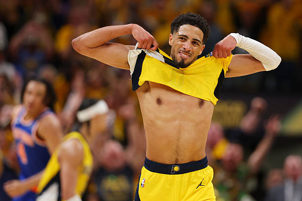 广厦外援布朗伤情更新:预计缺席两周关键赛事