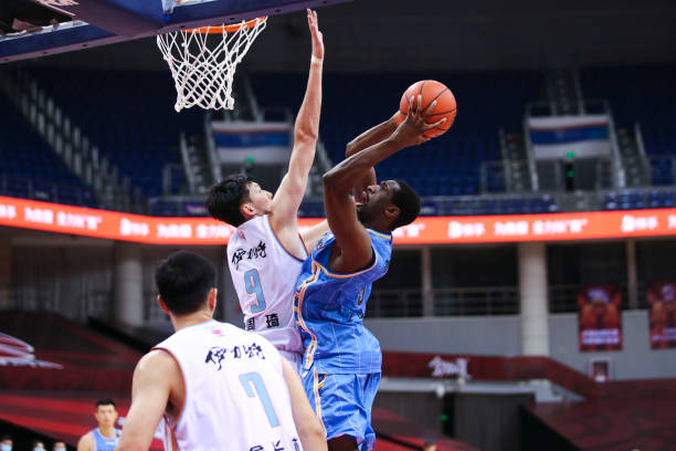 湖人伤病名单更新：关键球员恢复进展