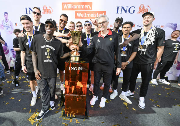 全运会U22篮球赛制解析：年龄限制背后的考量