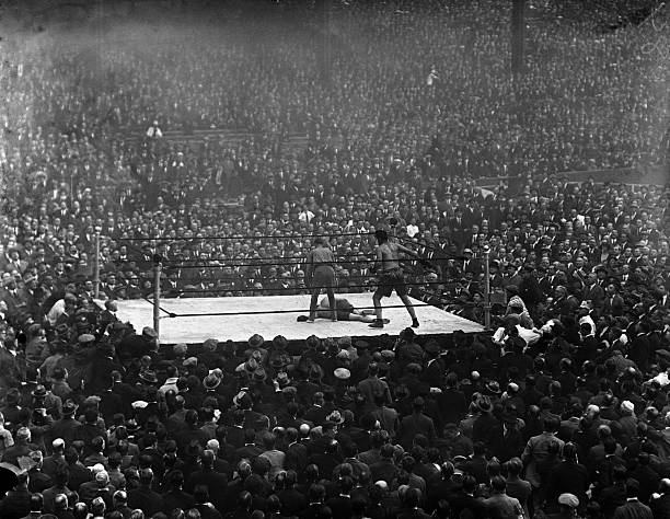 欧冠八强赛制：晋级条件与加时赛、点球规则