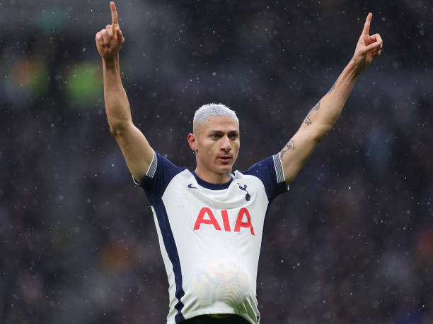 德甲冠军次数TOP10：哪些豪门曾统治德国足坛？