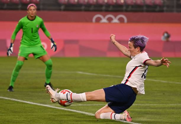 欧冠决赛战术对决：皇马控场VS多特闪电反击