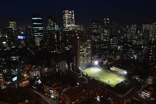 盖德·穆勒的欧冠冠军数量：与其他传奇前锋的对比分析