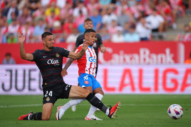 巴黎的致命双刃剑:登贝莱和姆巴佩的战术价值