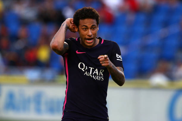 攻防大战一触即发！曼城vs巴黎欧冠直播，谁将笑到最后？