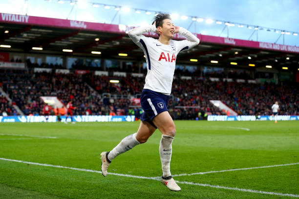 世纪同框！梅西C罗视频颁奖典礼引爆全球球迷热议