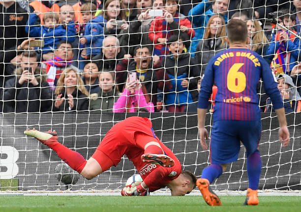 熬夜必看！詹俊超燃解说版曼城欧冠决赛夺冠全记录