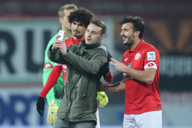 从阿根廷到巴萨：梅西退役盛典会在哪座球场举行？