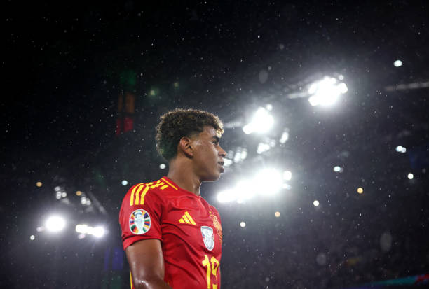 欧冠夺冠阵容的进攻火力：谁是最具威胁的三叉戟？