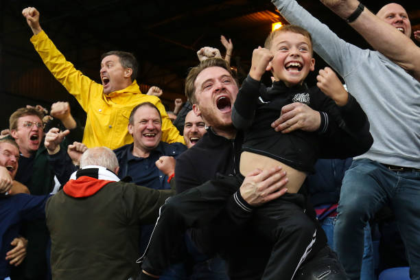 2021欧冠淘汰赛赛程与看点：谁能笑到最后？