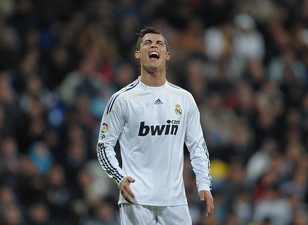 从巴黎到波尔图：2020-2021欧冠完整赛程路线与赛果档案