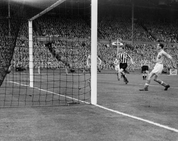 盲僧的绝技：用脚“看”球，用心进球