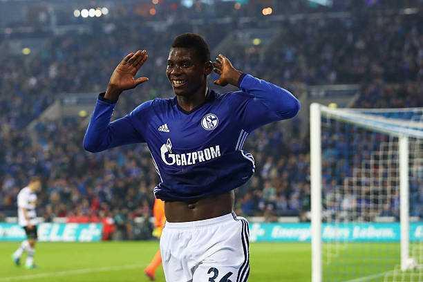 匈牙利豪门费伦茨瓦罗斯近期状态火热，领跑联赛积分榜