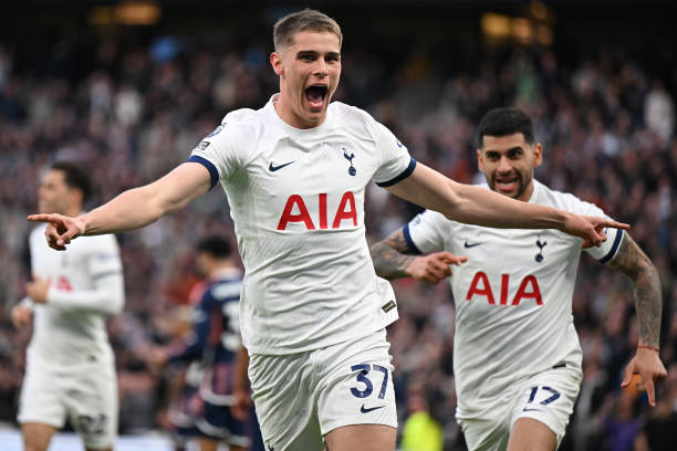 深圳队2021赛季战绩分析：冲击亚冠的希望与遗憾