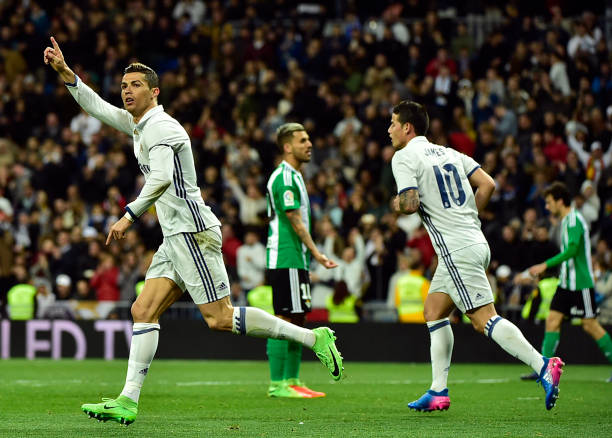 谁是最强任意球手？数据说话，现役球员任意球成功率分析