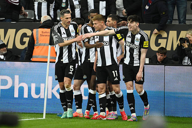 比利时海外联赛球员表现排名：谁在异国他乡闪耀？