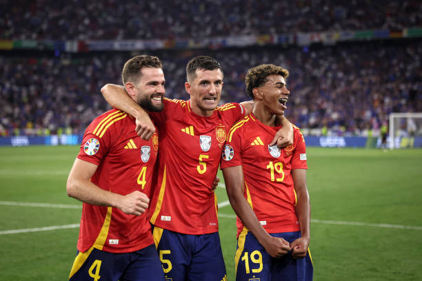 避开盗版风险！合法足球赛事直播平台推荐