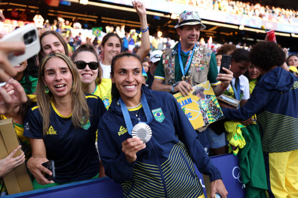 夏季与冬季奥运会主办地对比：地理与文化的双重选择