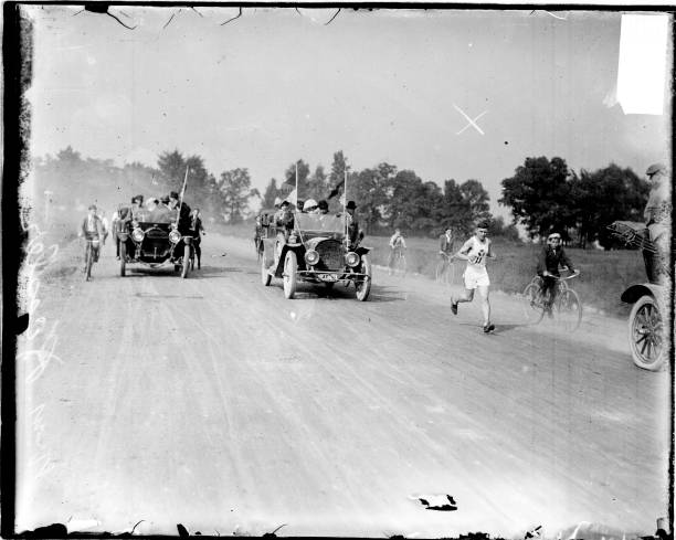 多哈跳水赛2025赛程时间表更新，热门项目时间一览！