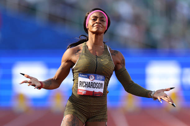 跳远运动员等级标准详解：一、二、三级如何划分？