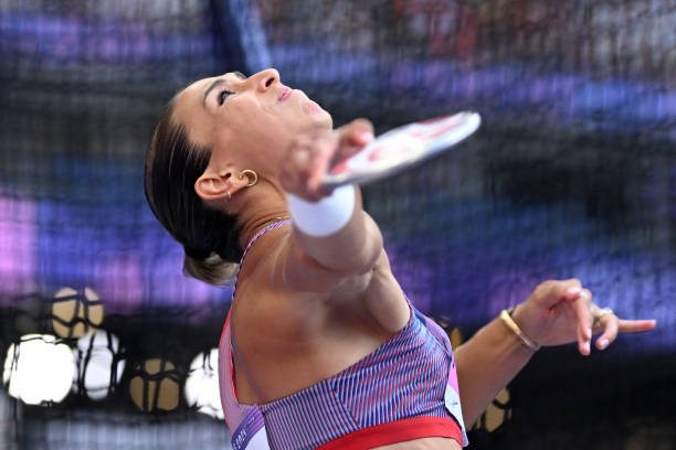 陈若琳的伤病与复出：永不放弃的体育精神