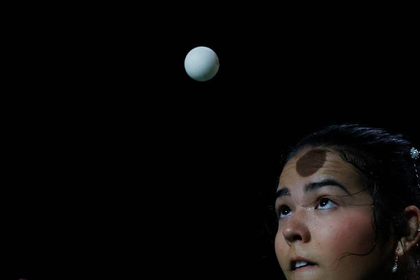 21日乒乓球赛事直击：伊藤美诚不敌王曼昱，无缘四强