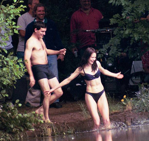 游泳的潜在风险：健康隐患不容忽视