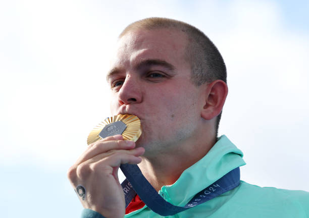 儿童游泳考级指南：哪些证书值得考？