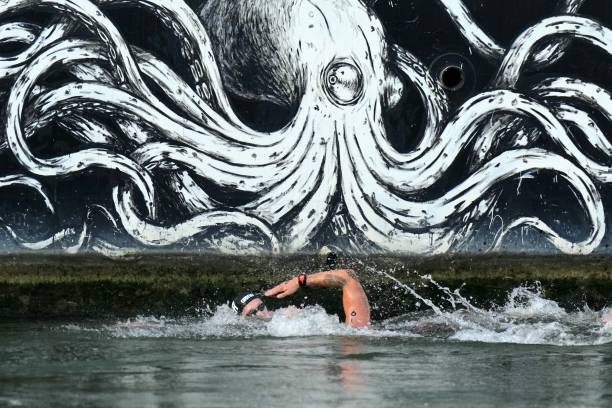 梦到游泳是好是坏？不同情境下的预示分析