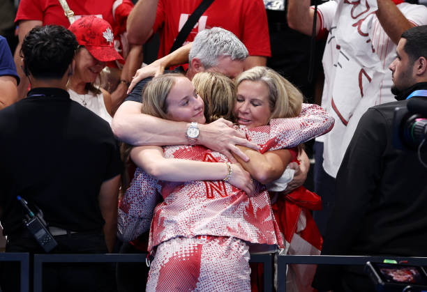 游泳与长寿的奥秘：科学揭秘水中运动的抗衰老功效