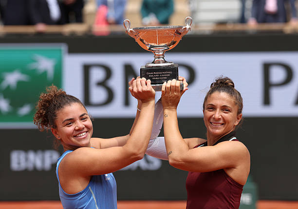 法国网球公开赛中文网直播：红土巅峰对决，精彩不容错过！