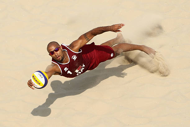 排球考试技巧解析：上海中考必看指南