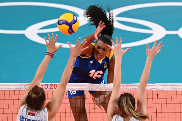 气排球裁判员的职责与权力范围详解