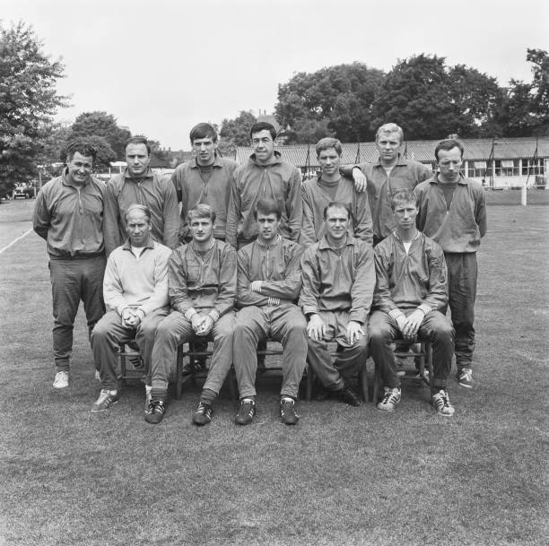 女排世界杯与国际排联赛事的举办频率对比